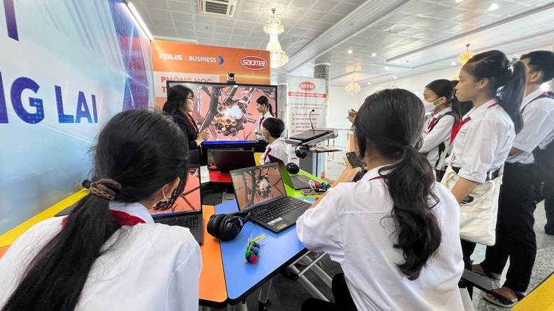 INNO Việt Nam thu hút học sinh với mô hình phòng học thông minh Inclass+
